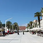 Orchidea In The Centre * Split