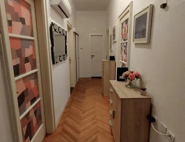 Orchidea In The Centre Apartmán