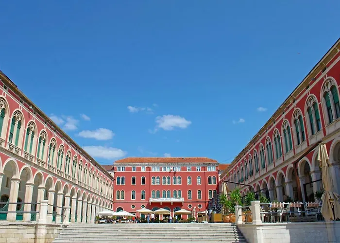 Orchidea In The Centre